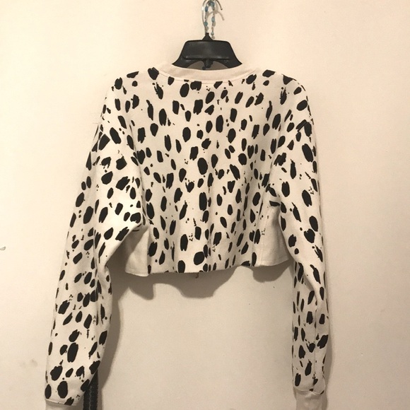 CHAMPION CROPPED SWEATSHIRT SIZE XS LONG SLEEVE BLACK &WHITE PRINT - Picture 7 of 7